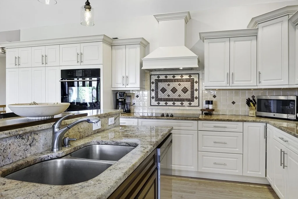 Photo of 27 Spring Hill Rd