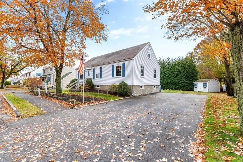 Photo of 10 Wolcott St