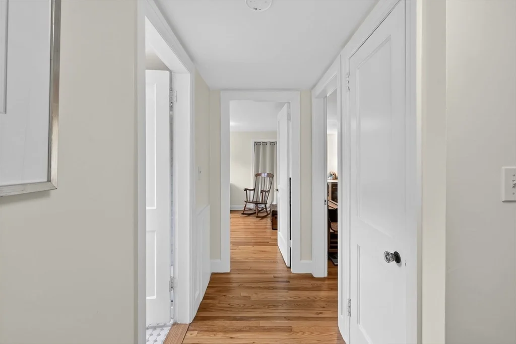 Photo of 378 Roosevelt Ave