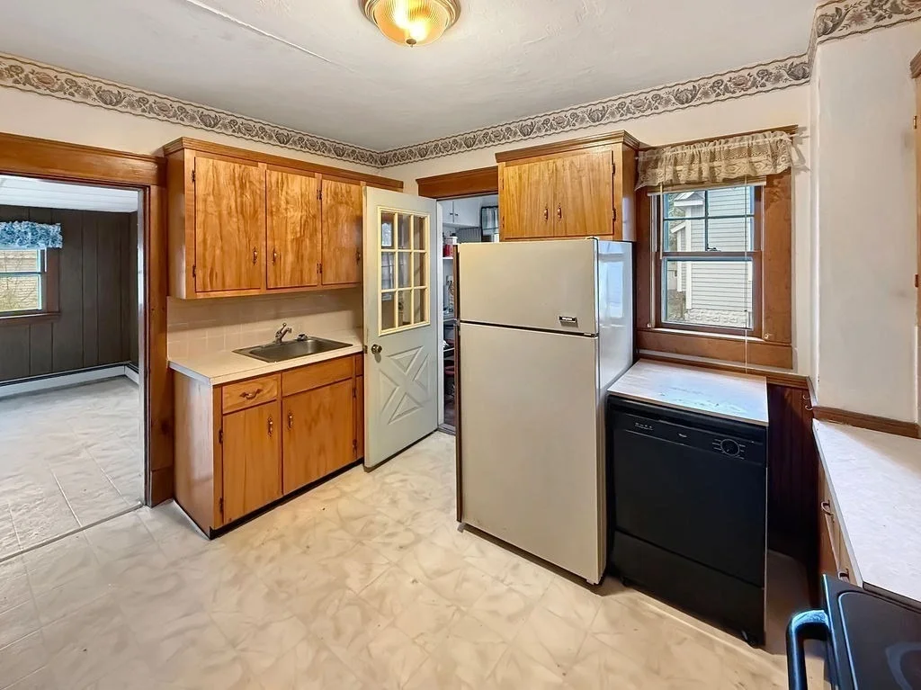 Photo of 575 Beacon St