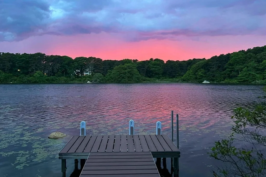 Photo of 87 N Pond Dr