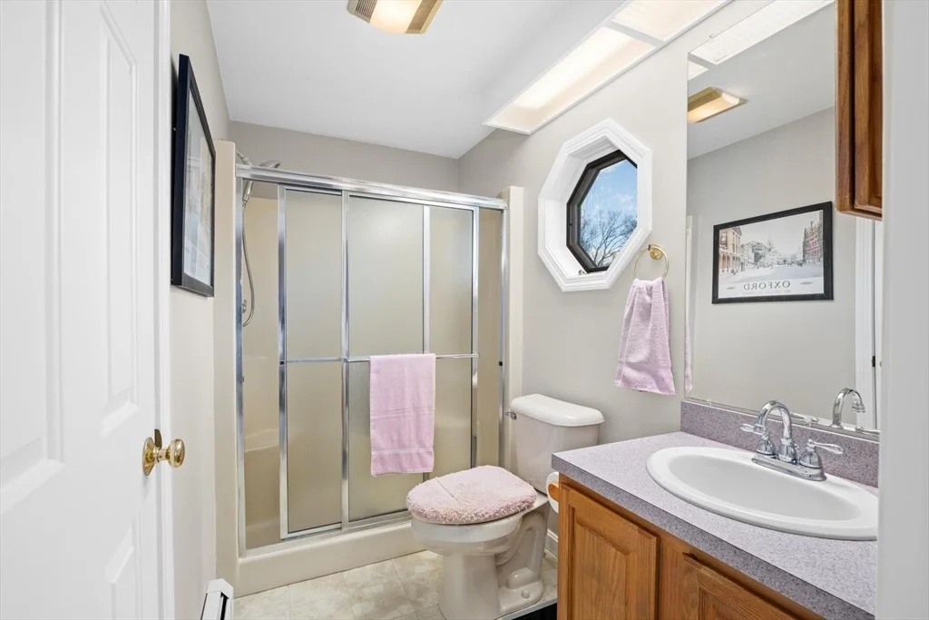Photo of 8 Mayfair Circle