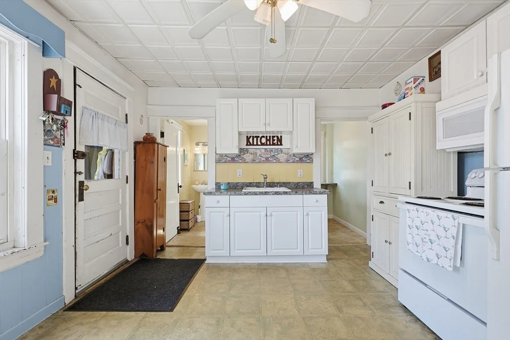 Photo of 8 Wilder Ave