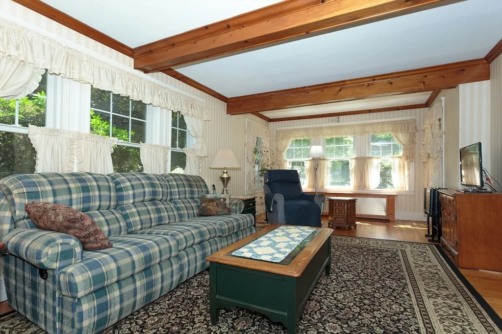 Photo of 70 Woodside Road