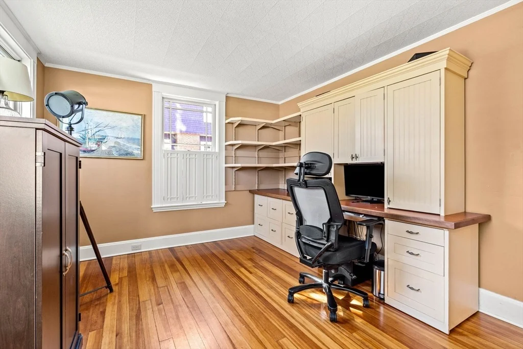 Photo of 16 Hemenway Road