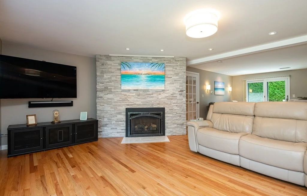 Photo of 7 Wildwood Rd