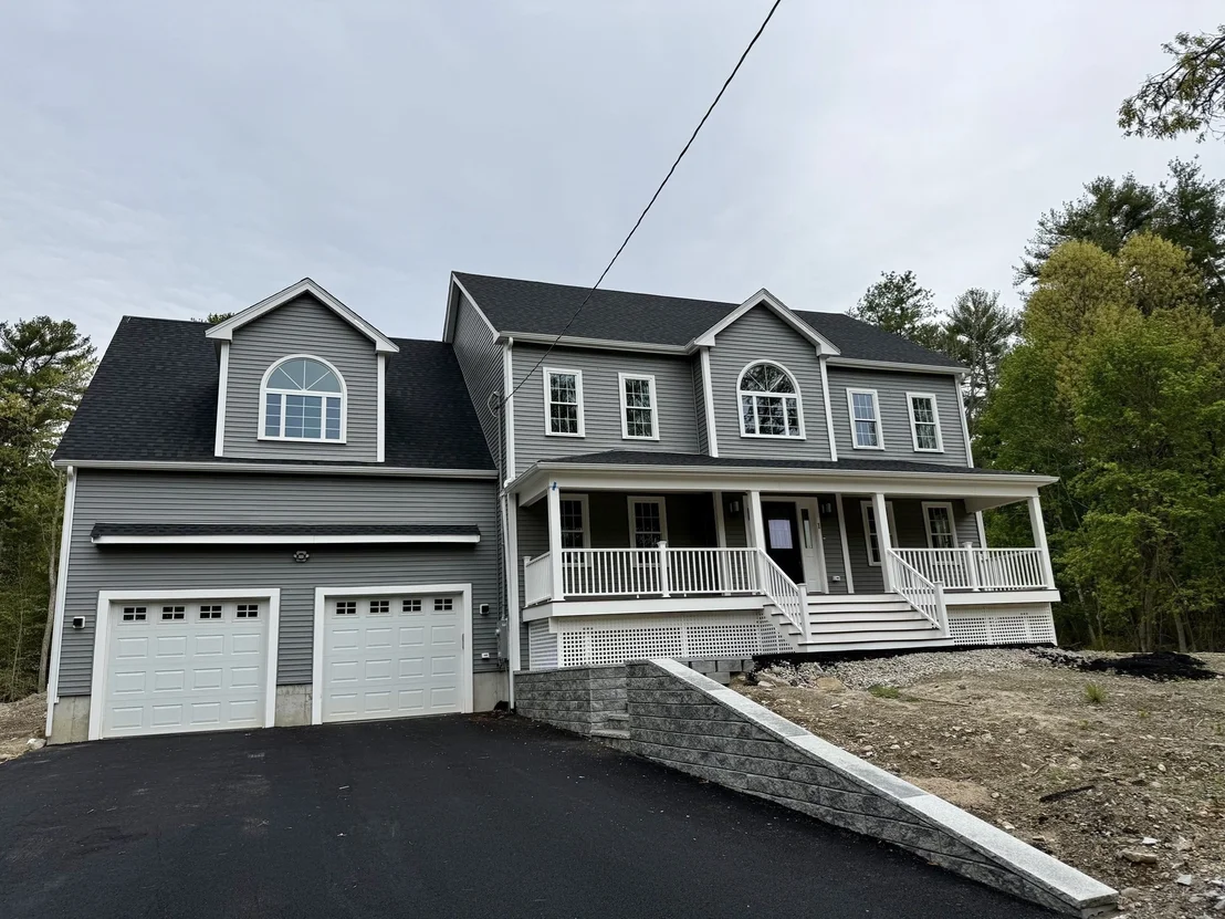 Photo of 1 Great Woods Cir