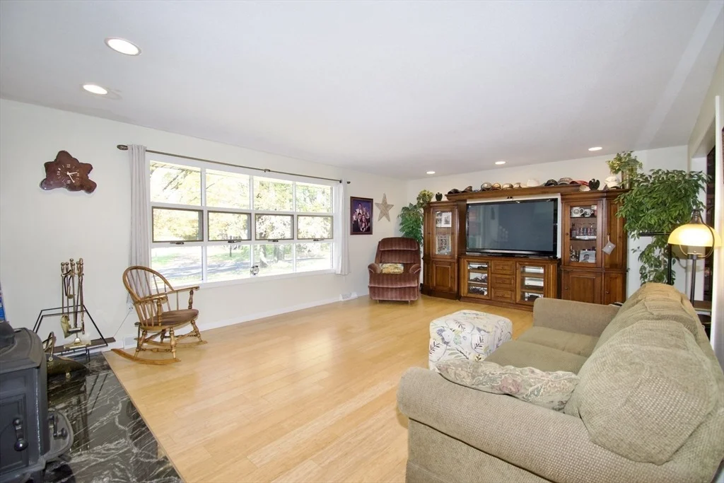 Photo of 2 Barton St