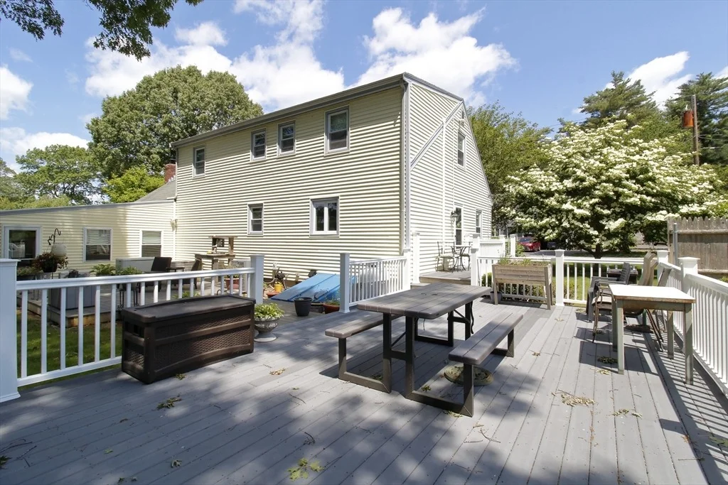 Photo of 6 Jeffrey Ln