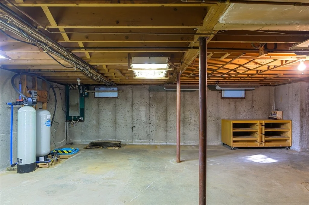 Photo of 85 Marsh Rd