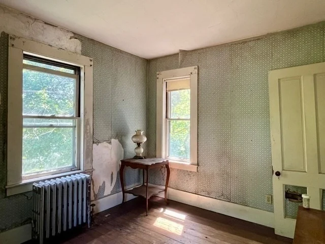 Photo of 107 Riverside Drive