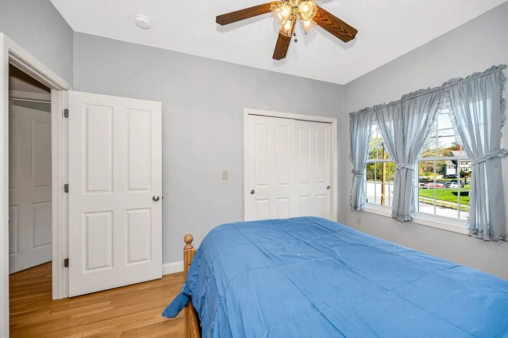 Photo of 12 Dawn Dr