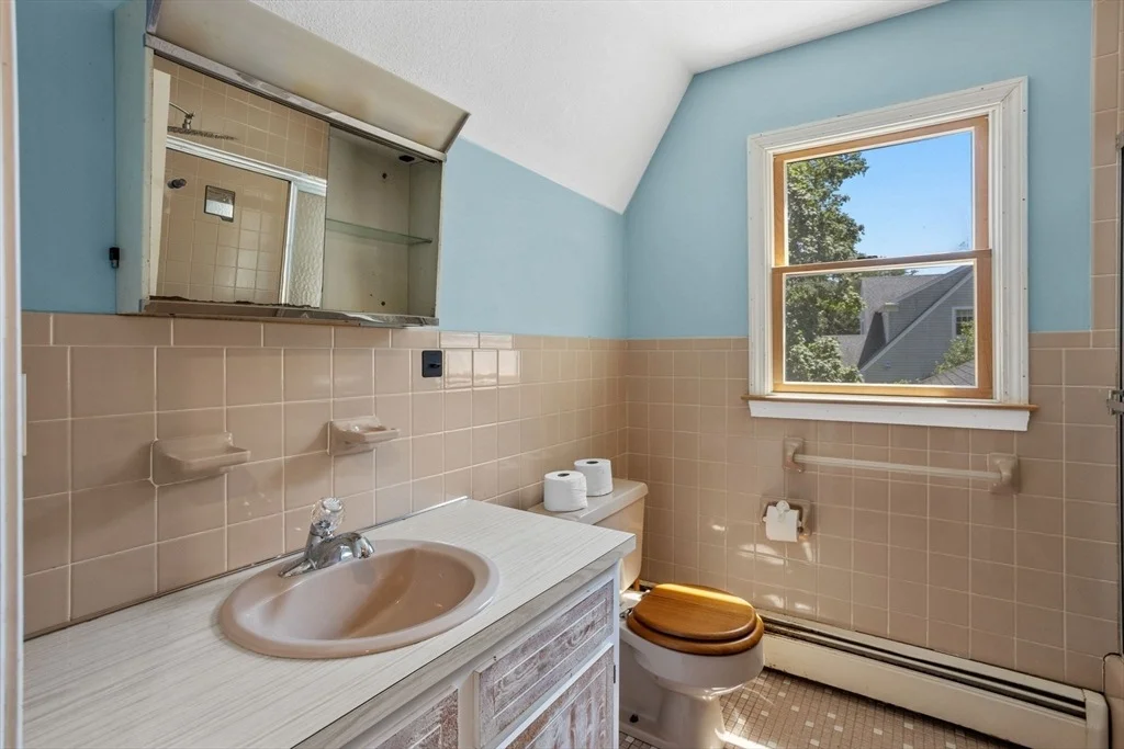 Photo of 25 Manor Way