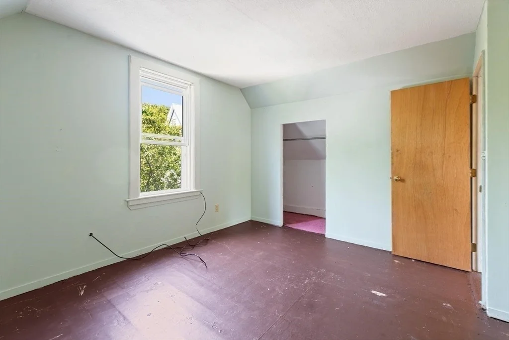 Photo of 12 Lookout St.