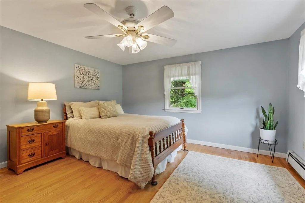 Photo of 10 East Road