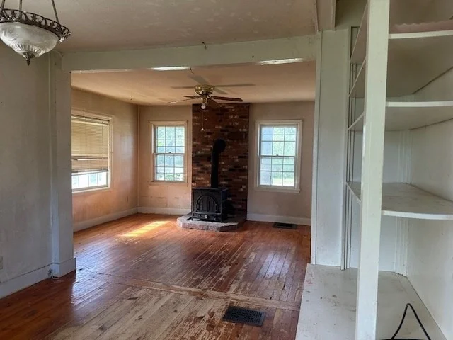 Photo of 157 Oak St