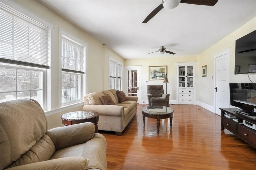 Photo of 30 Rockland Cir