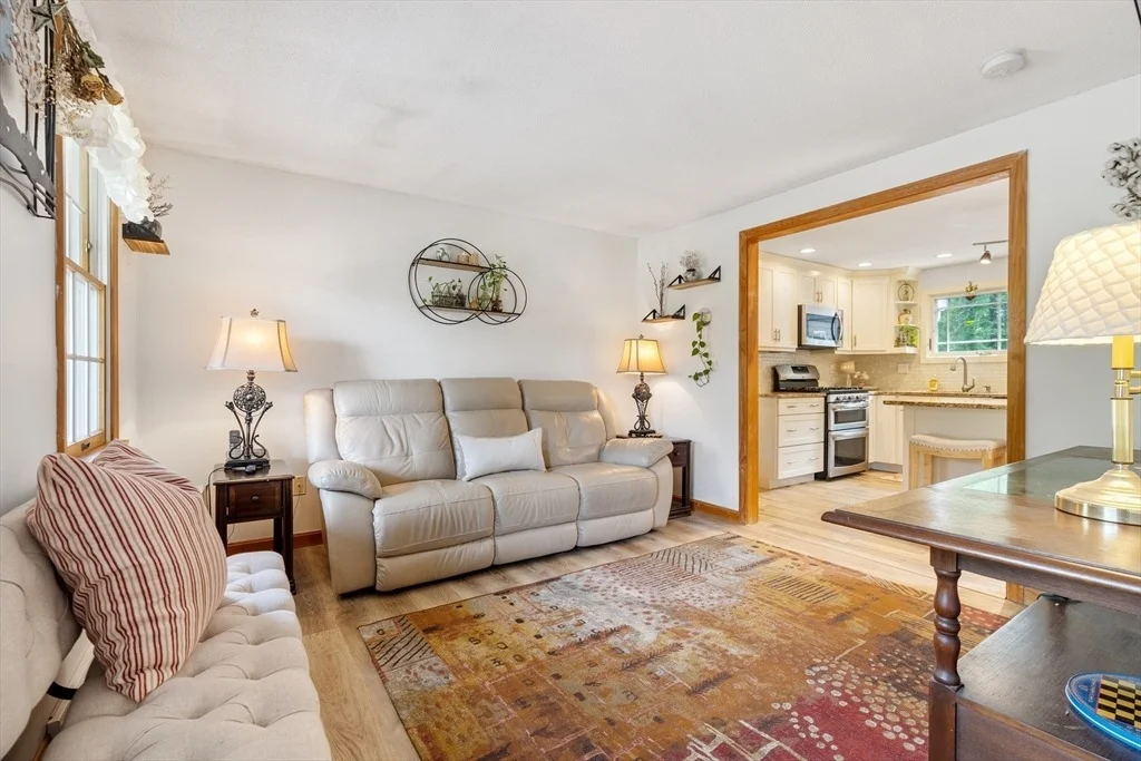Photo of 79 Marsh Hill Rd
