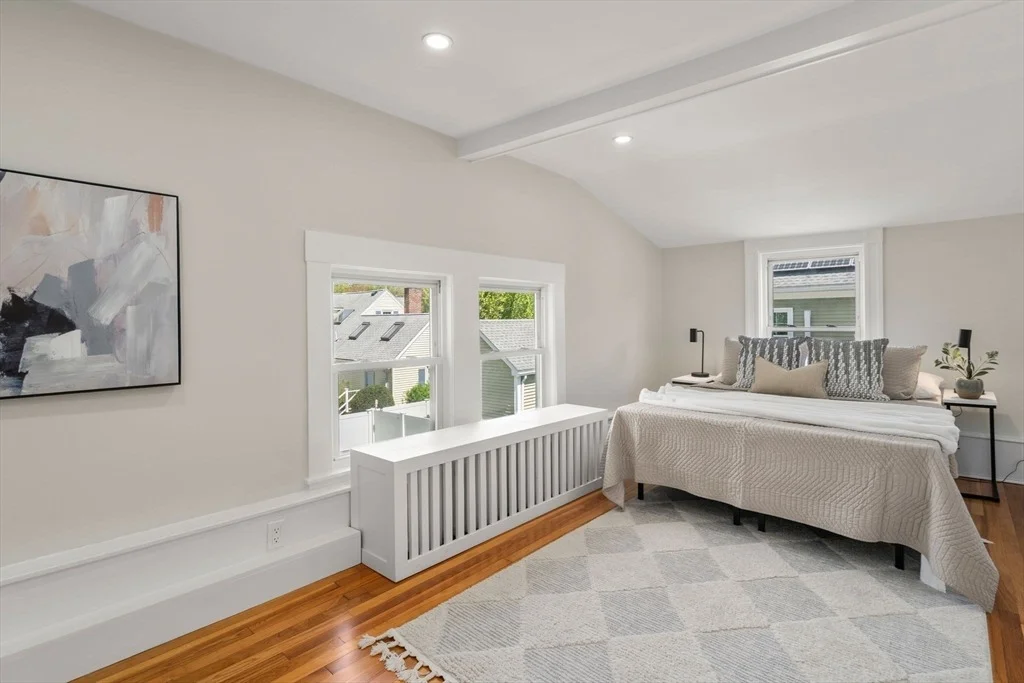 Photo of 1360 Great Plain Ave