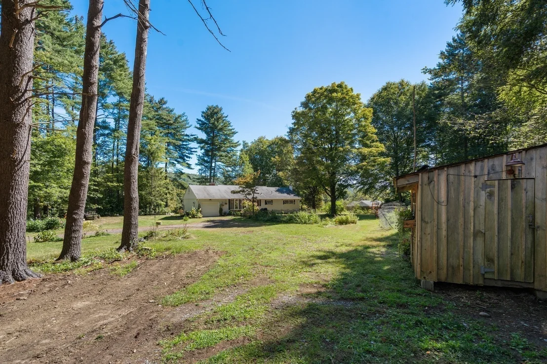 Photo of 396 Brattleboro Rd