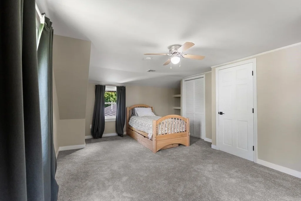 Photo of 33 Griffin Rd