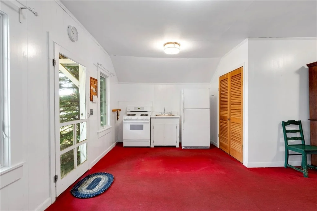 Photo of 35 Valley Ave