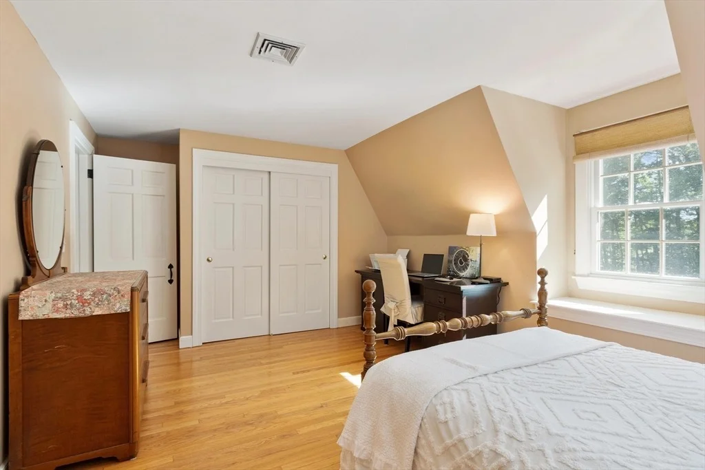 Photo of 41 Shaker Road