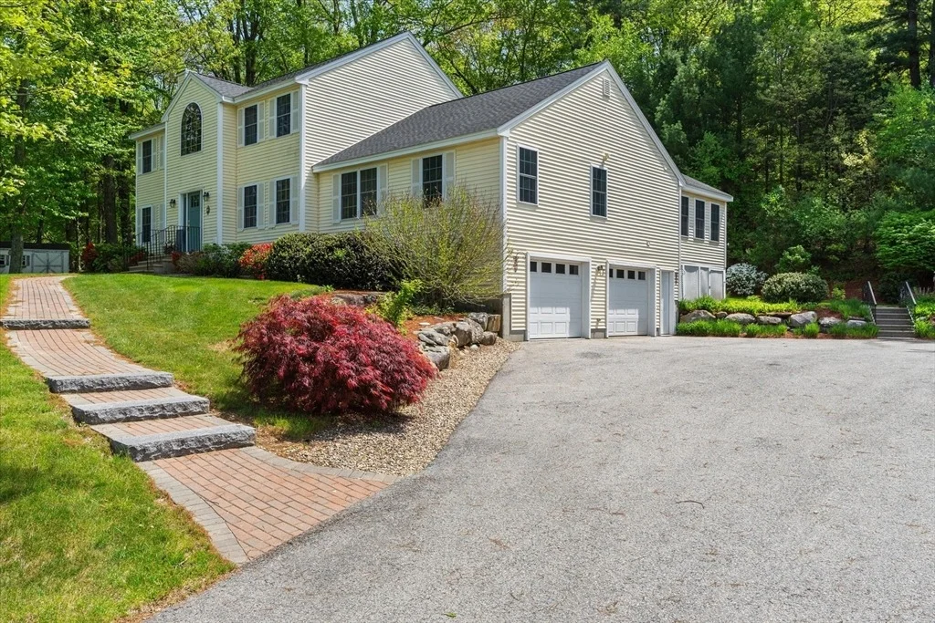 Photo of 8 Sunset Way