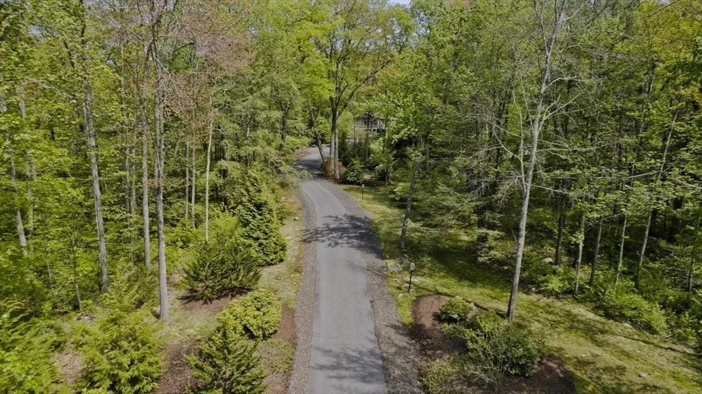 Photo of 21 Birch Ln