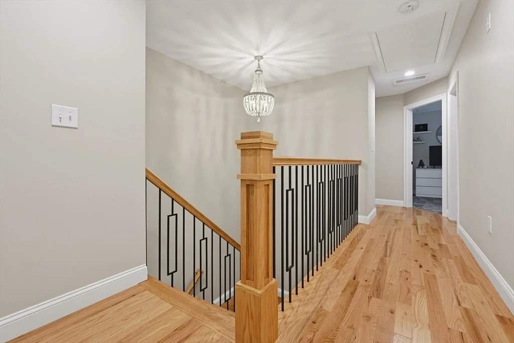 Photo of 74 King Philip Rd