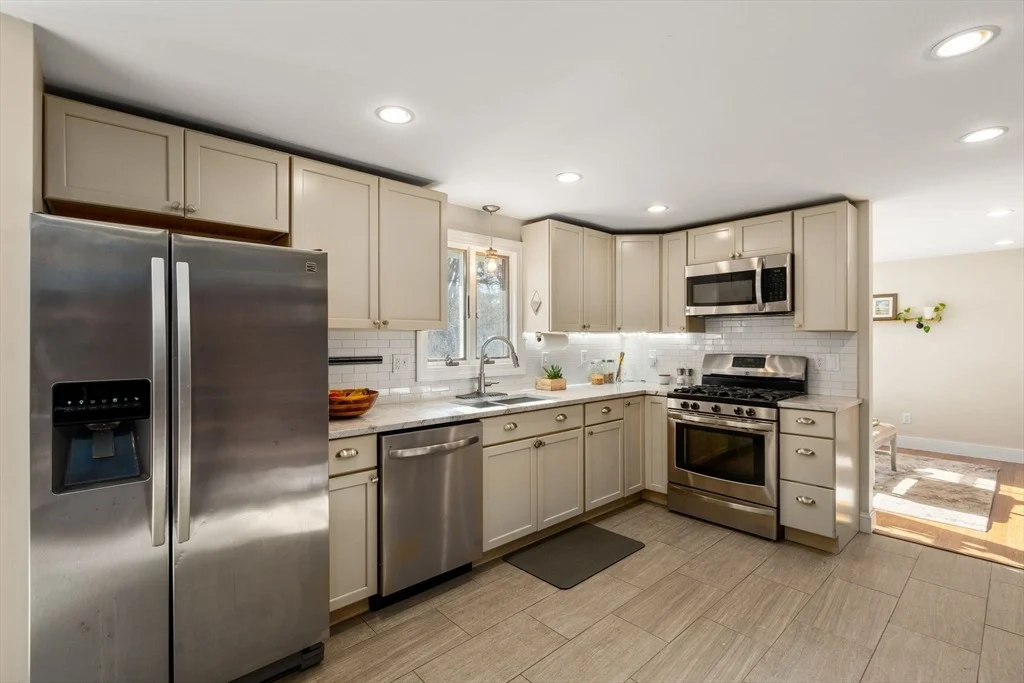 Photo of 11 Sunset Road