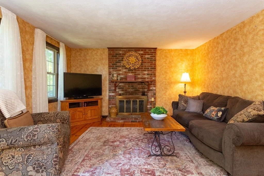 Photo of 5 Chestnut Dr