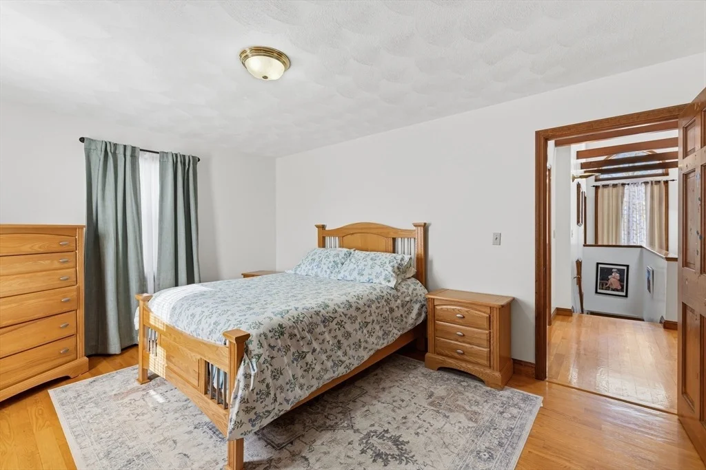 Photo of 54 Edgemont Rd