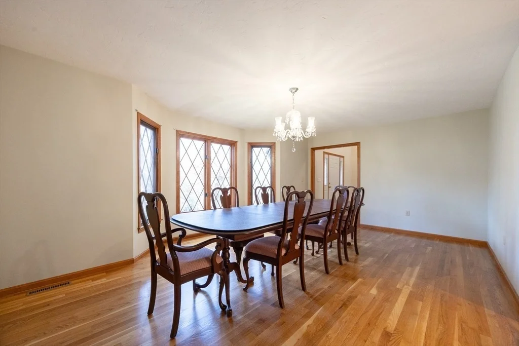Photo of 16 Oak Tree Drive