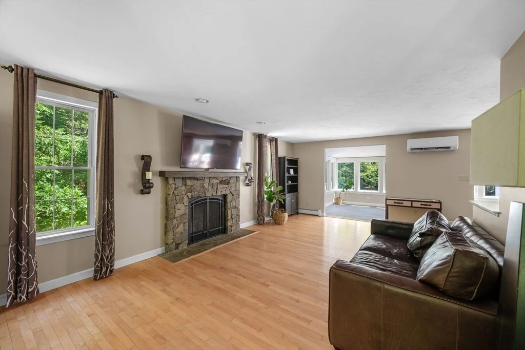 Photo of 49 Plain St