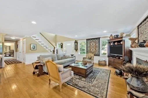 Photo of 146 James Cir