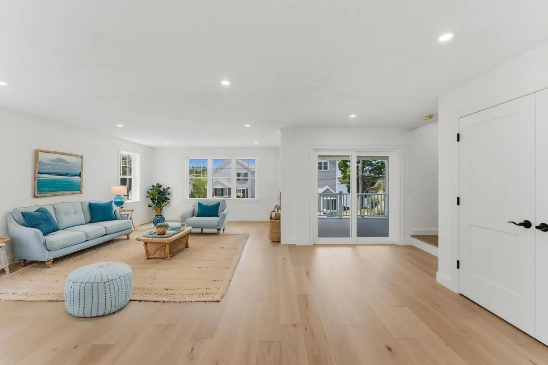 Photo of 36 Colonial Rd.