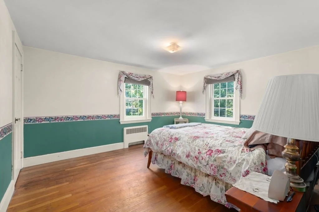 Photo of 42 Baker Ave