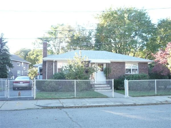 Photo of 38 Greenbrook Road