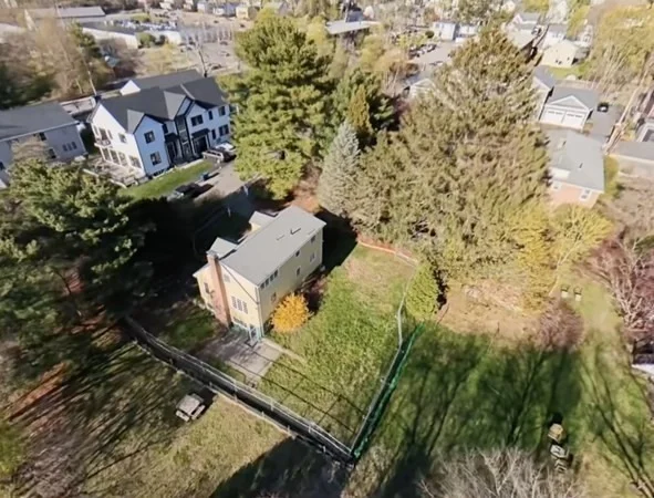 Photo of 48 River Ave