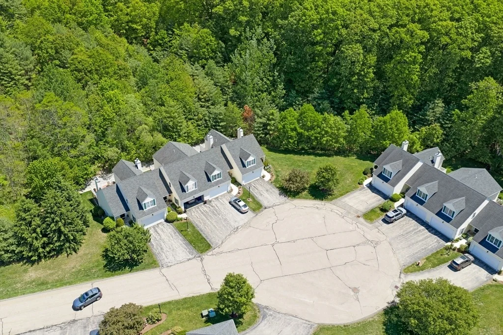 Photo of Unit D at 29 Coldspring Dr