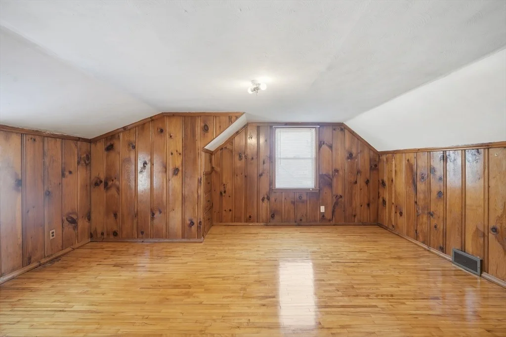 Photo of 80 Jean Dr.