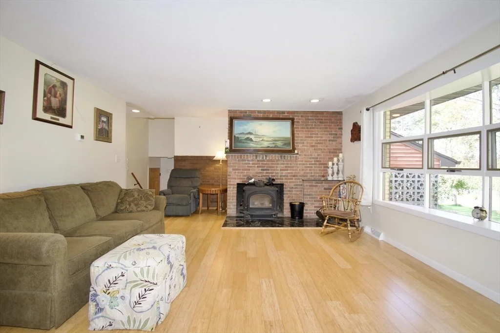 Photo of 2 Barton St