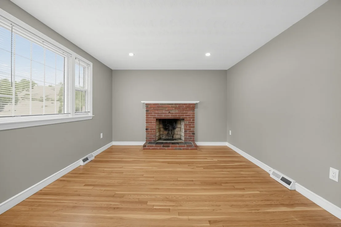 Photo of 119 Spallus Rd