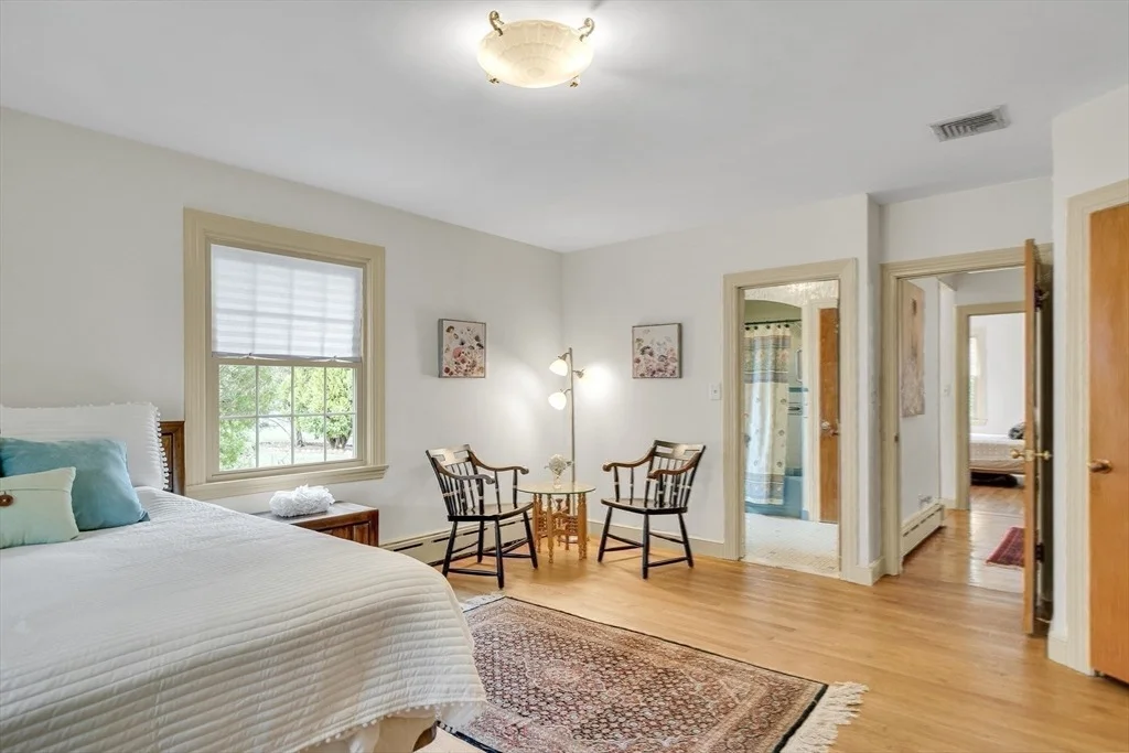 Photo of 6 Oakland Circle