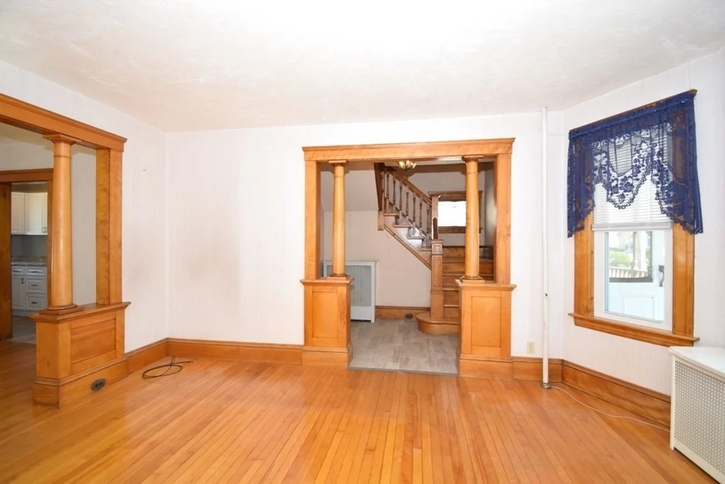 Photo of 128 Grandview Avenue