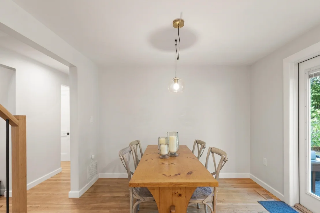 Photo of 17 Cogswell Ave
