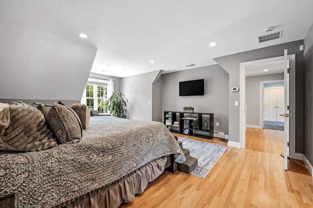 Photo of 48 Summer Rd