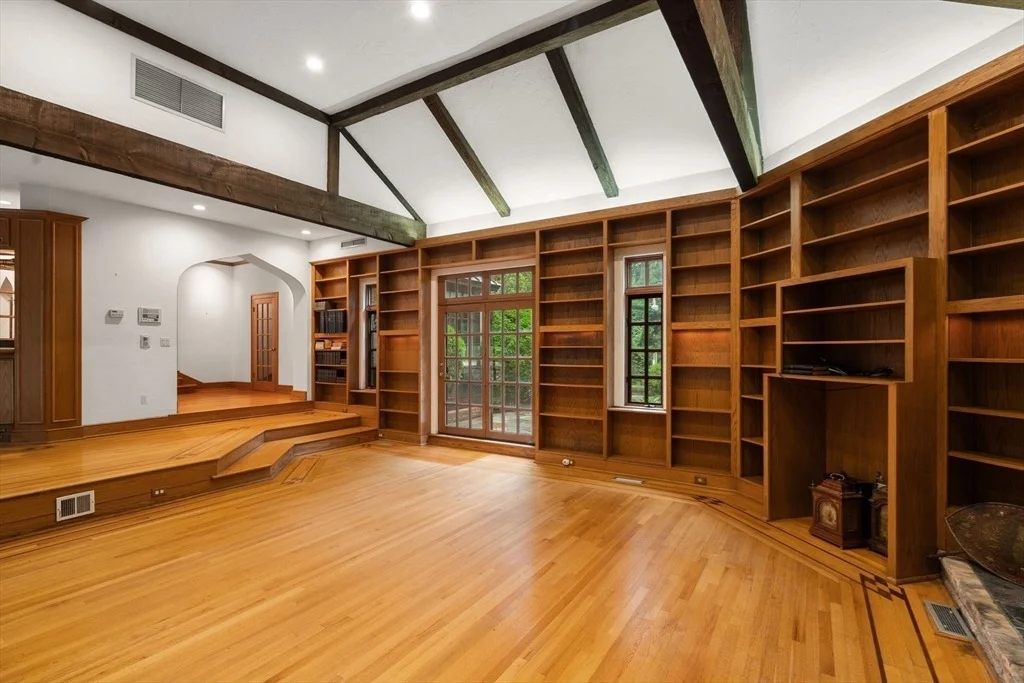 Photo of 43 Monadnock Road