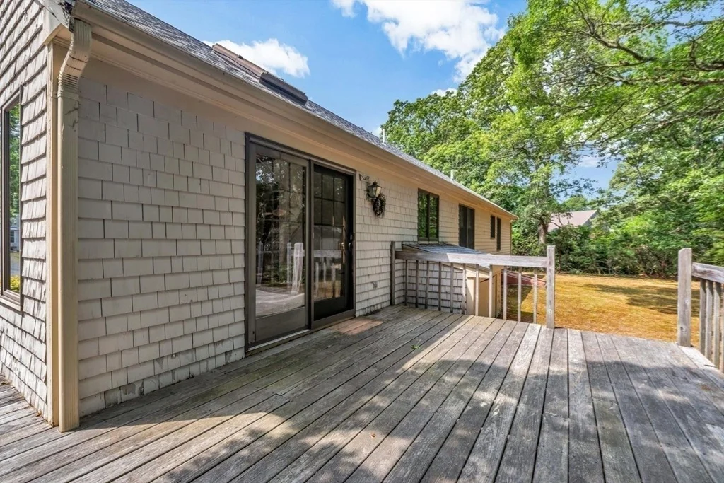 Photo of 116 Bittersweet Dr
